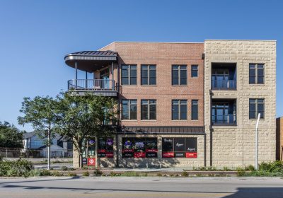 05-(Fountain Square Liquor Shop)